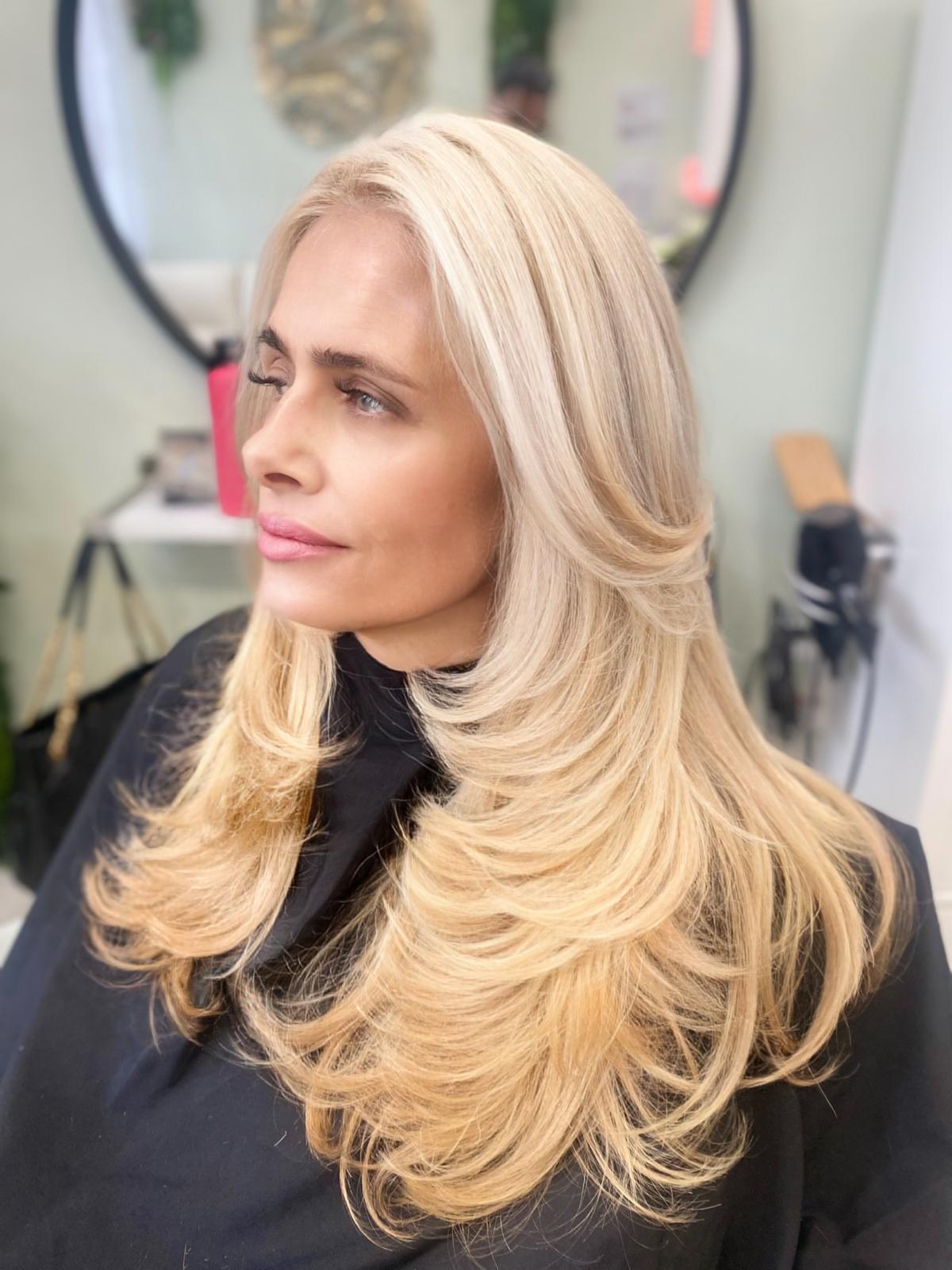 WOMENS HAIR CUT