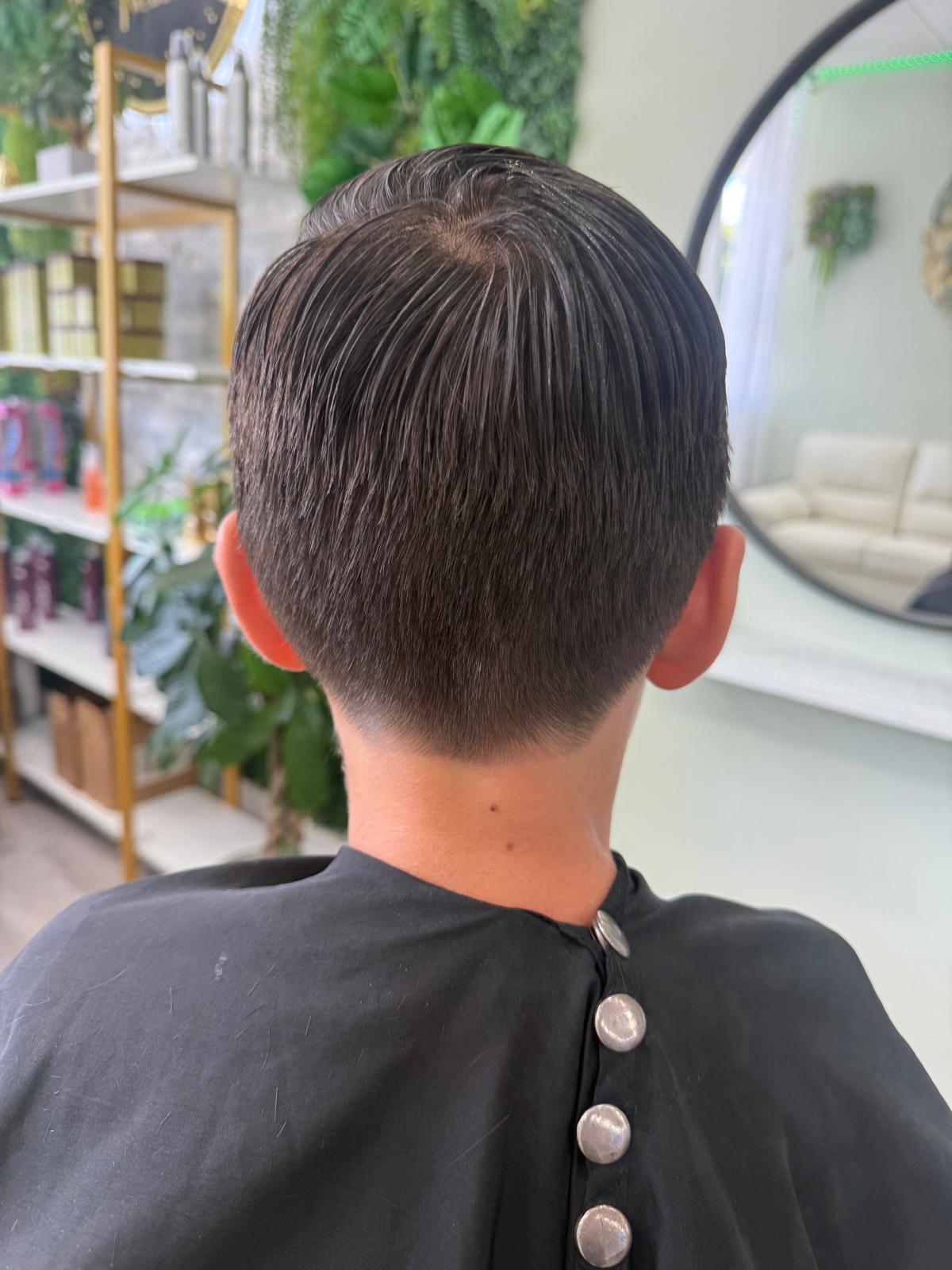 KIDS HAIRCUT